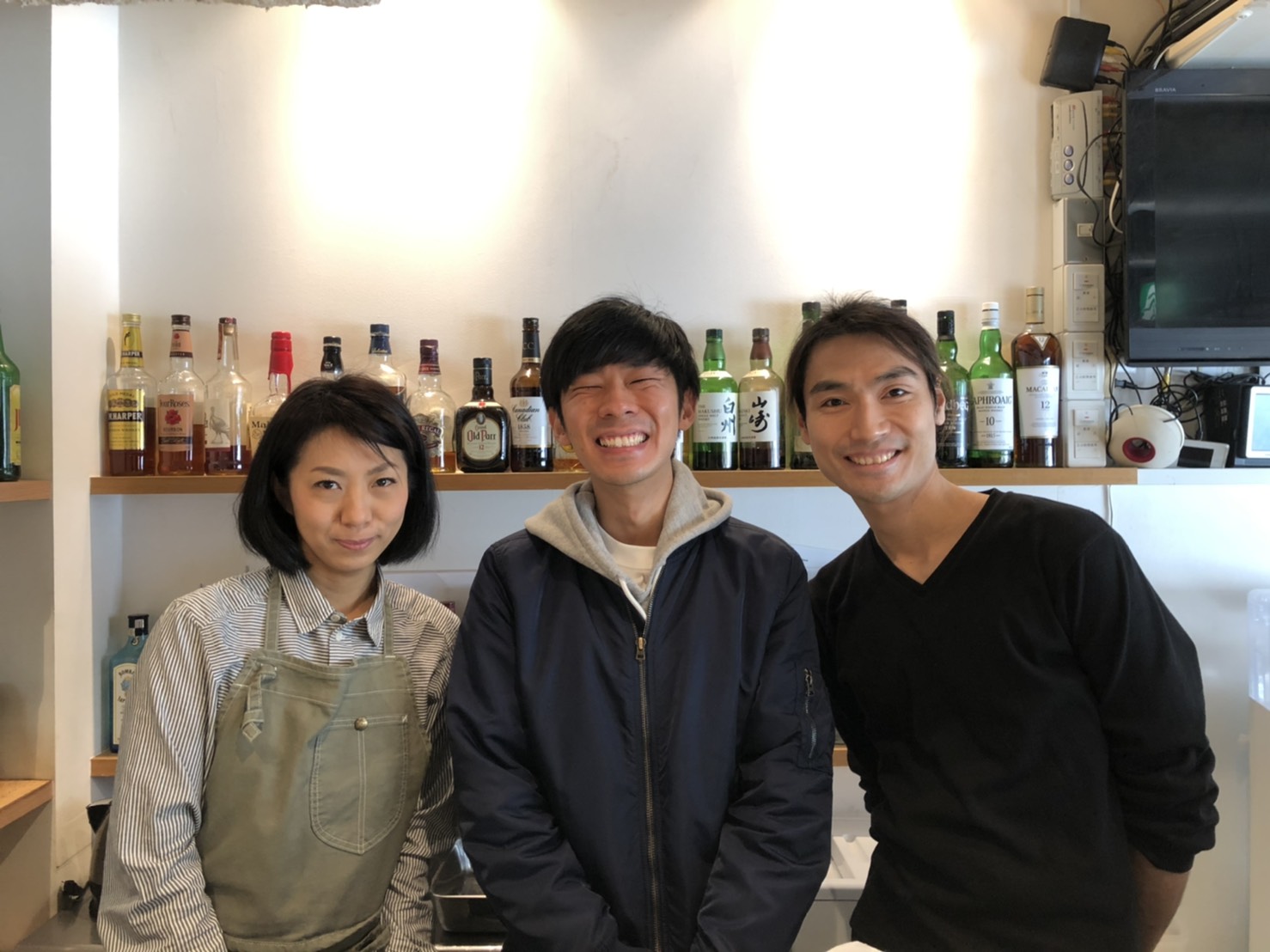 J Wave Step One No Twitter 11 45 Cheer Up Workers 今日 番組リポーター 森本晋太郎 が訪問するのは 茅場町 近くにある Battery Park Cafe Bar T Co Oz2n35mi9c 店長 鍜治良平さんにお店を紹介 Prしていただきますよ Stepone813 Jwave