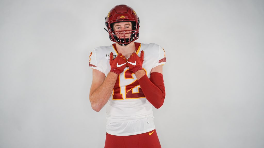 cpedersen_12's tweet photo. Thanks to all of the Iowa State Football coaches for an amazing official visit weekend❤️🏈💛@Coach_Heacock @TysonVeidt @CoachDHoodjer @ISUMattCampbell https://t.co/RWB5CaLeRR