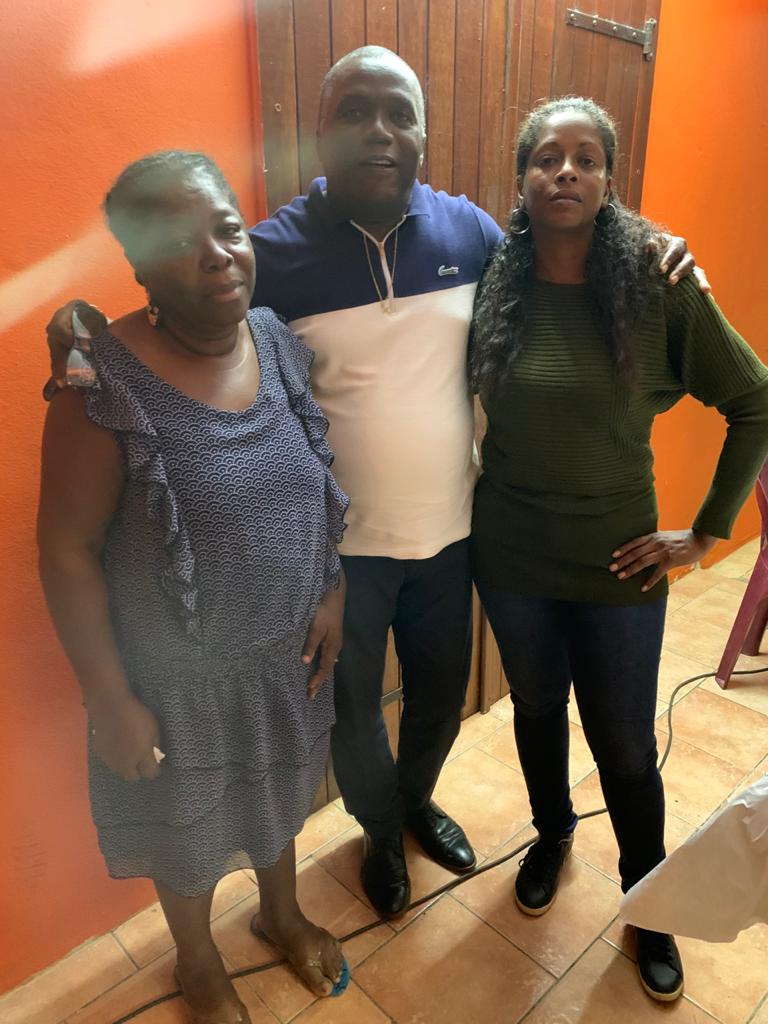 hquiaba97115's tweet photo. Heureux qu'elles soient à nos côtés pour ces municipales. #femmes #politique #gwada #sainterose #Conodor #mairie #municipales #quiaba2020 #guadeloupe #psr #citoyens 2/2 https://t.co/Ivp3i5w8nu