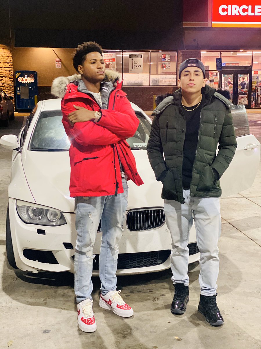 SemajTaylor10's tweet photo. There’s a difference between being my “bro” and my “brother”, loyalty makes that difference. 💯💙 #LongLiveKC💙 #FlyHigh☝🏽🕊 https://t.co/jO9yUDhL4i