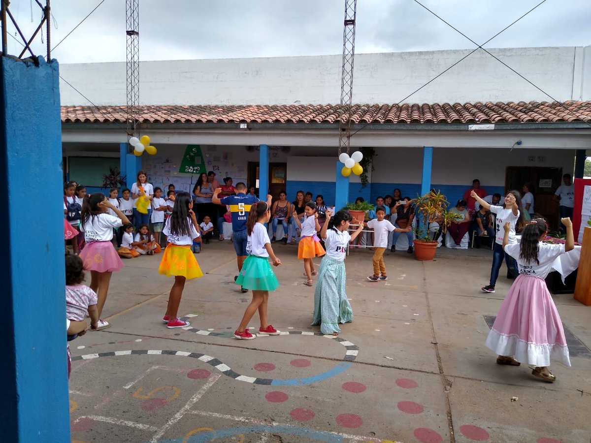 artydance23's tweet photo. 😊👏Estamos muy felices de haber cumplido con el compromiso asumido en el Plan Alimentario Salteño.
📌Hoy las Escuelas #PAS realizaron su cierre con grandes actividades en toda la provincia!!
@alferdez 
@GustavoSaenzOK @trottanico @matiascanepa @DipTorres @RobertoIRamos https://t.co/dV17d1IbLQ