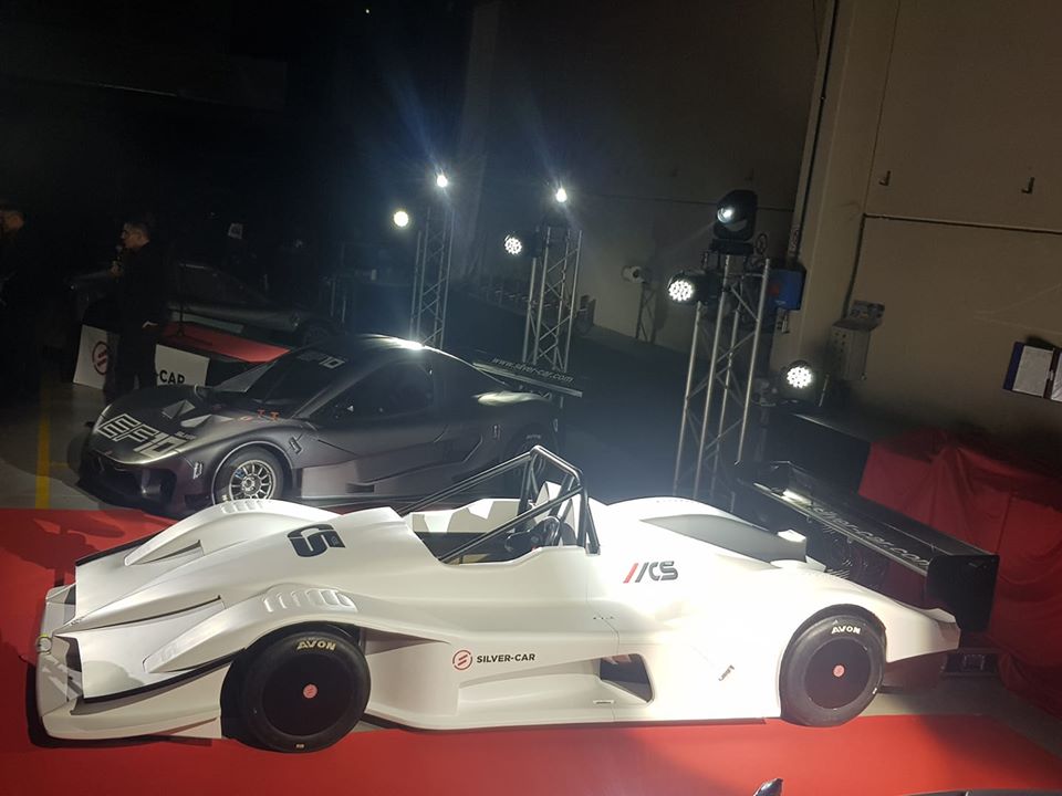 Campeonatos de Montaña Nacionales e Internacionales (FIA European Hillclimb, Berg Cup, MSA British Hillclimb, CIVM...) - Página 32 EL3Baa_XUAA56SZ?format=jpg&name=medium