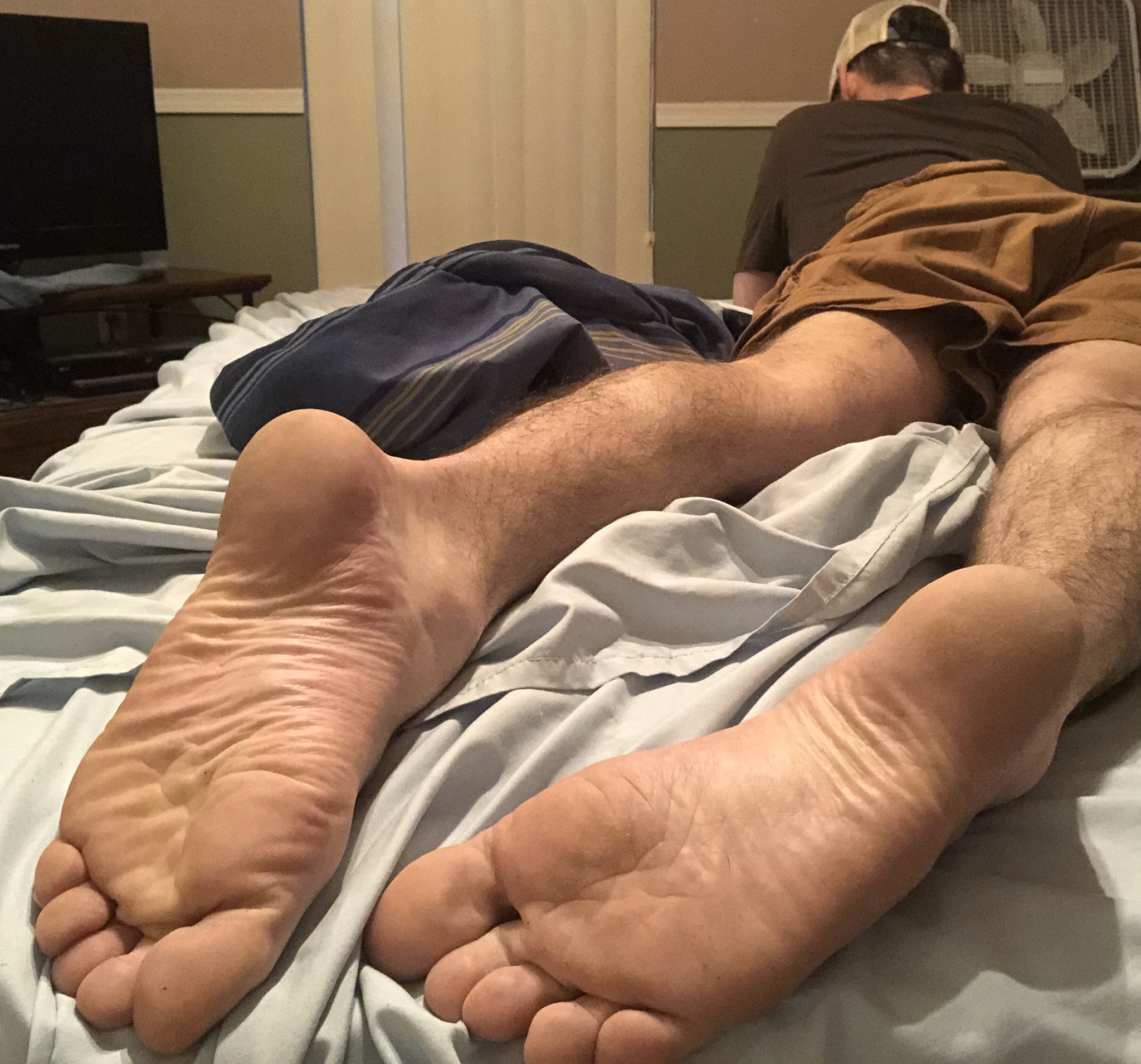 My Florida Feet ðŸ‘£ on Twitter.