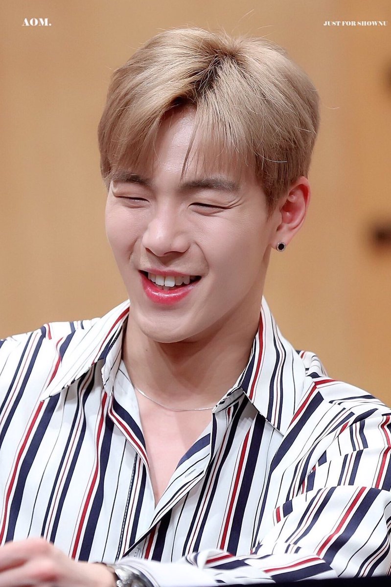Showra92's tweet photo. Shownu please post UR photo&give news to Monbebe
It's been a long time U haven't updated 😭😭
I really really miss U
I want to know how U are doing
I hope you are fine I miss your laughter like this 😢
#NeverLeaveWonho
#MX7WillRemain
#7명보다_빛이_나는_건_없어
@OfficialMonstaX https://t.co/fyQSF1UMmm