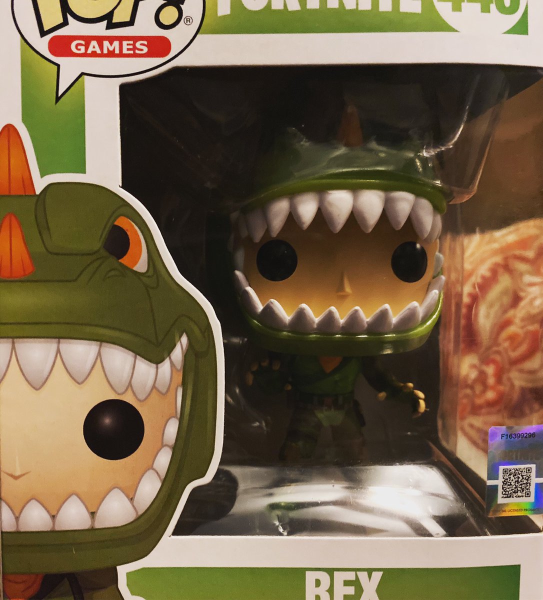 RunGoodYoshi's tweet image. My new favorite Pop Figure!! Thanks @rungoodhawkeye 

#PopFigures
#NewFavorite
#WelcomeHome
#RexGang
#FortnitePop
#FortnitePops
#BestBrother
#PopCollection
#YoshiSquad
#RunningGood
@FortnitePopNews 
@OriginalFunko