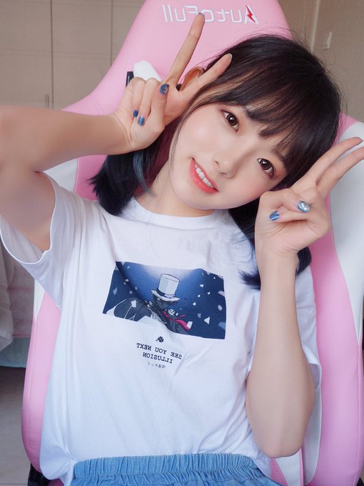 Twitterのコスプレ画像30