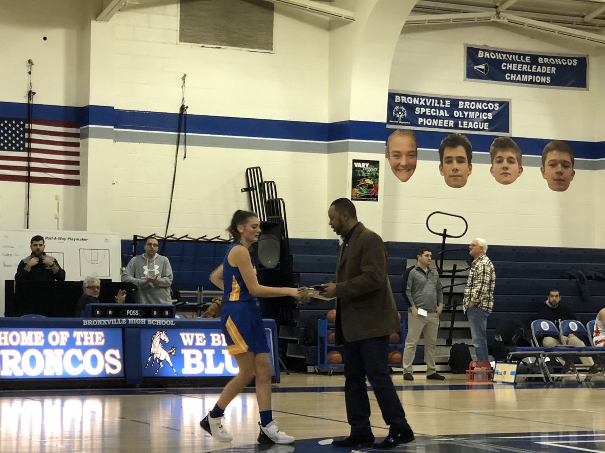 WestchesterPack's tweet photo. Liz with the All Tourney Selection https://t.co/Lsbr4keS7a