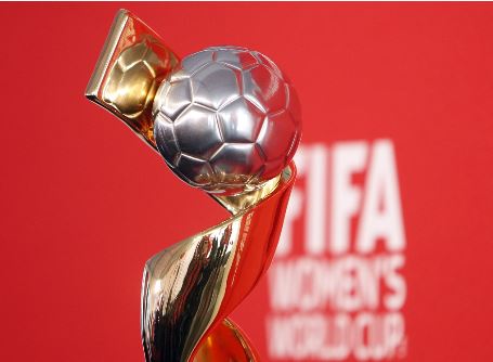NEWS I Australia and NZ have confirmed a joint bid for the FIFA Women’s World Cup, in an announcement from the Hon. Grant Robertson, Minister for Sport and Recreation.

bit.ly/36F3uyJ
 
#womeninsport #equityinsport