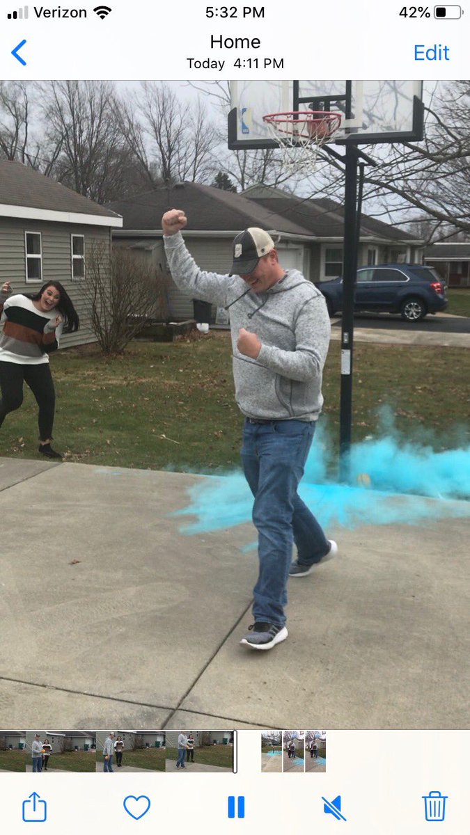 CoachSmith374's tweet photo. It’s a boy! https://t.co/V82utmucFo