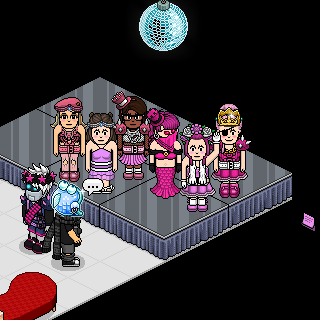 DidimalerbaHB's tweet photo. E vamos de #PinkAwards?? Tá um sucesso em @BecalyHabbo! #BecalyAngels ❤️ https://t.co/uyWCsdvaPV