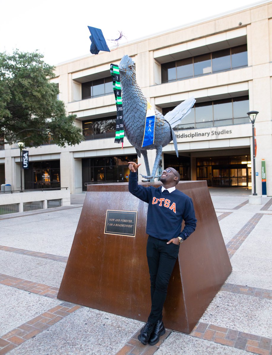 YvngLes's tweet image. I’d be lying to you if I said this journey was easy, it was filled with twists and and turns but here I am at the finish line. Words can’t describe how phenomenal it feels.🙏🏿

University of Texas at San Antonio 
BBA in Cyber Secuirty 🌐
Dec 16th 10am 🎓
#UTSAGrad19
