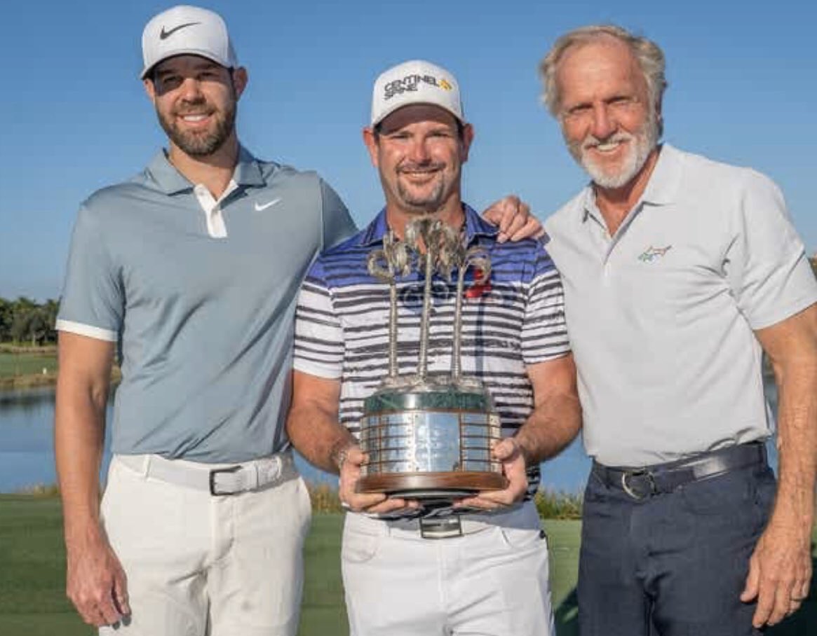 TheBG_Show's tweet image. #Rabbitsfoot 

It was my fault on 17 we had a short par4 - 314 to the front I should of hid the 3 wood under my shirt he flew the green made 5 #BGBadCaddy Missing Monday’s early in a your career feels like it’s the end but it’s not he’s been cashing checks ever since #GolfisCool