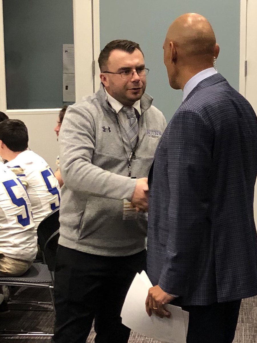 NBCSportsPR's tweet photo. FOOTBALL NIGHT IN AMERICA’s ⁦@TonyDungy⁩ meets Newtown High School Football Head Coach Bobby Pattison at ⁦@NBCSports⁩ headquarters. The team will appear during halftime of tonight’s ⁦@SNFonNBC⁩ game after winning the CT state title yesterday. ⁦ https://t.co/UZk4sxzoTd