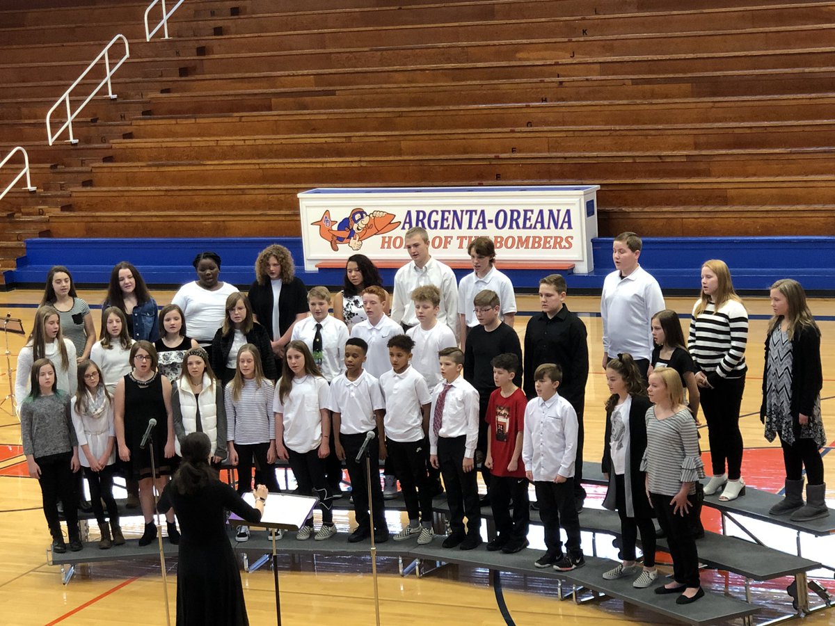 AOHSMusic's tweet photo. AOMS choir had a wonderful winter concert this afternoon! So proud of these singers! https://t.co/1aarHiqAB2