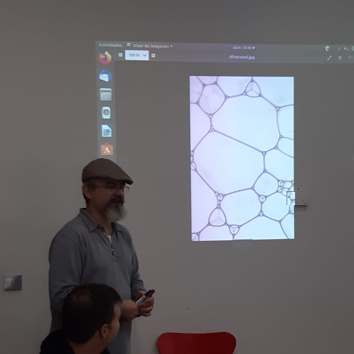 coderdojobag's tweet image. Alberto Azpeitia, inspirado en un twitt de @ClaraGrima nos ha acercado a la figura de Georgy #Voronoi y las teselaciones. Desde aquí nos declaramos fans absolutos de Clara y le invitamos a venir un domingo a vernos. Clara: nuestras niñas necesitan oir tu voz!
#WomenInSTEM