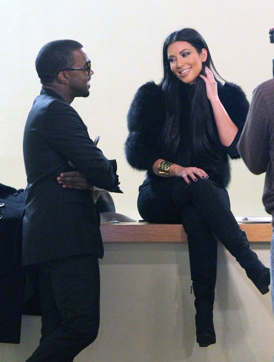narcicismo's tweet photo. KimYe 

   start of                             end of
the decade                     the decade https://t.co/0HGKT6u0qP