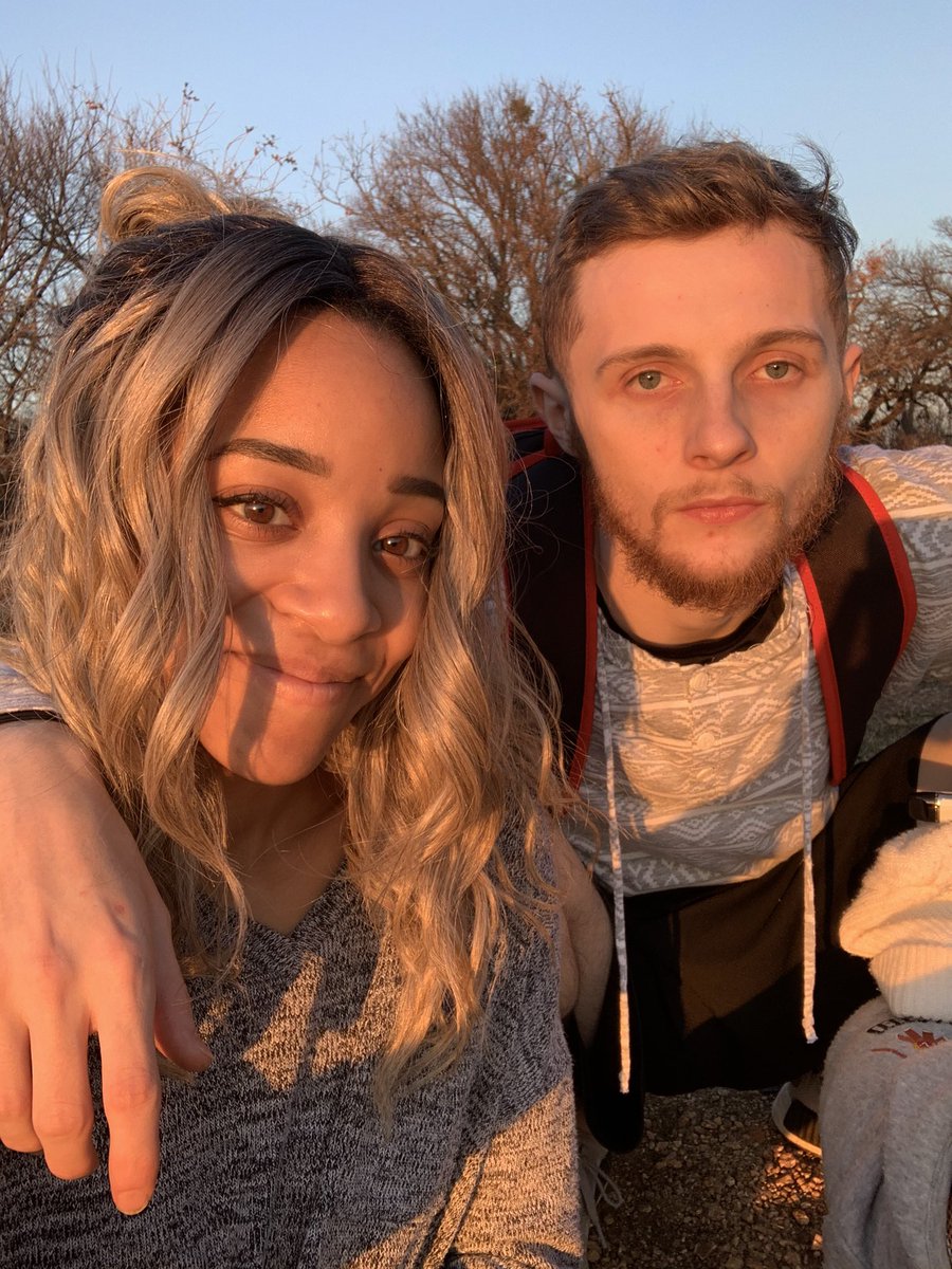 __keelay__'s tweet photo. Finally went outside for once https://t.co/ncharMP1nd
