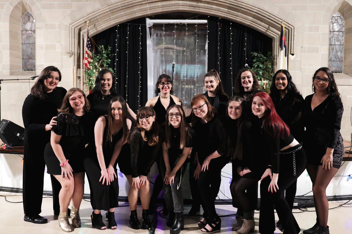 some group shots from our 2019 winter concert!! 🤩💓 📸: lindsey marie allen