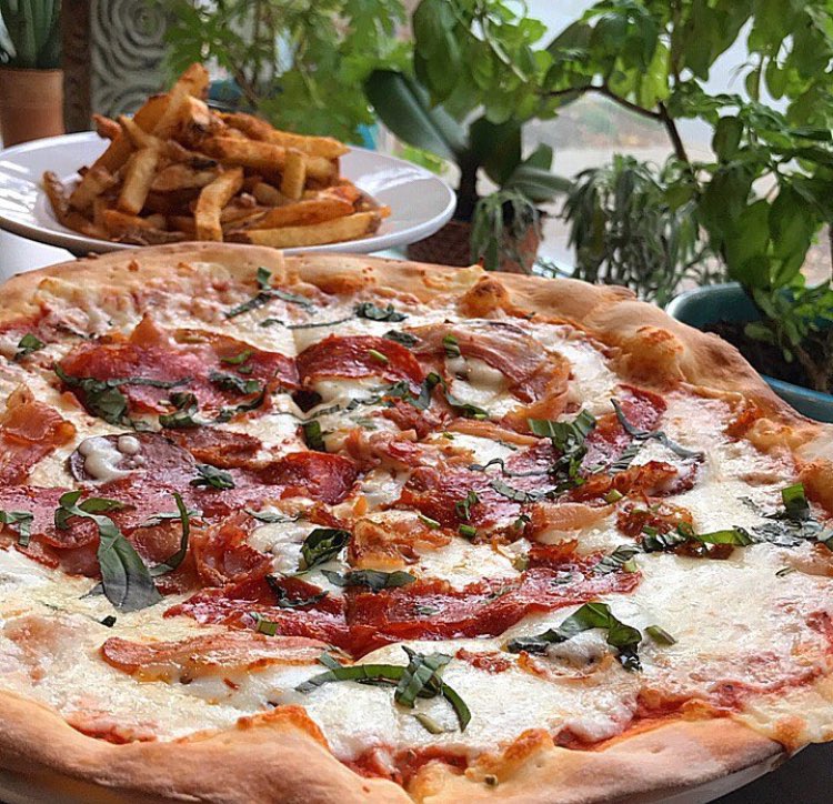 LaPiazzaRC's tweet photo. @EatThisTown https://t.co/MhLF8f6RYk