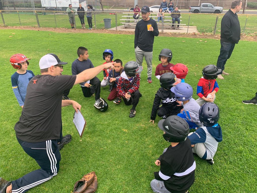 tustineasternLL's tweet photo. A great day at the fields with all our future Spring season players. Our coaches had a great day at our Preason Workout. All the kids came out,worked hard and had fun. If you haven’t registered there is still time to register before our next one. Get Registered now! #TELLafriend https://t.co/8tASJAzkng