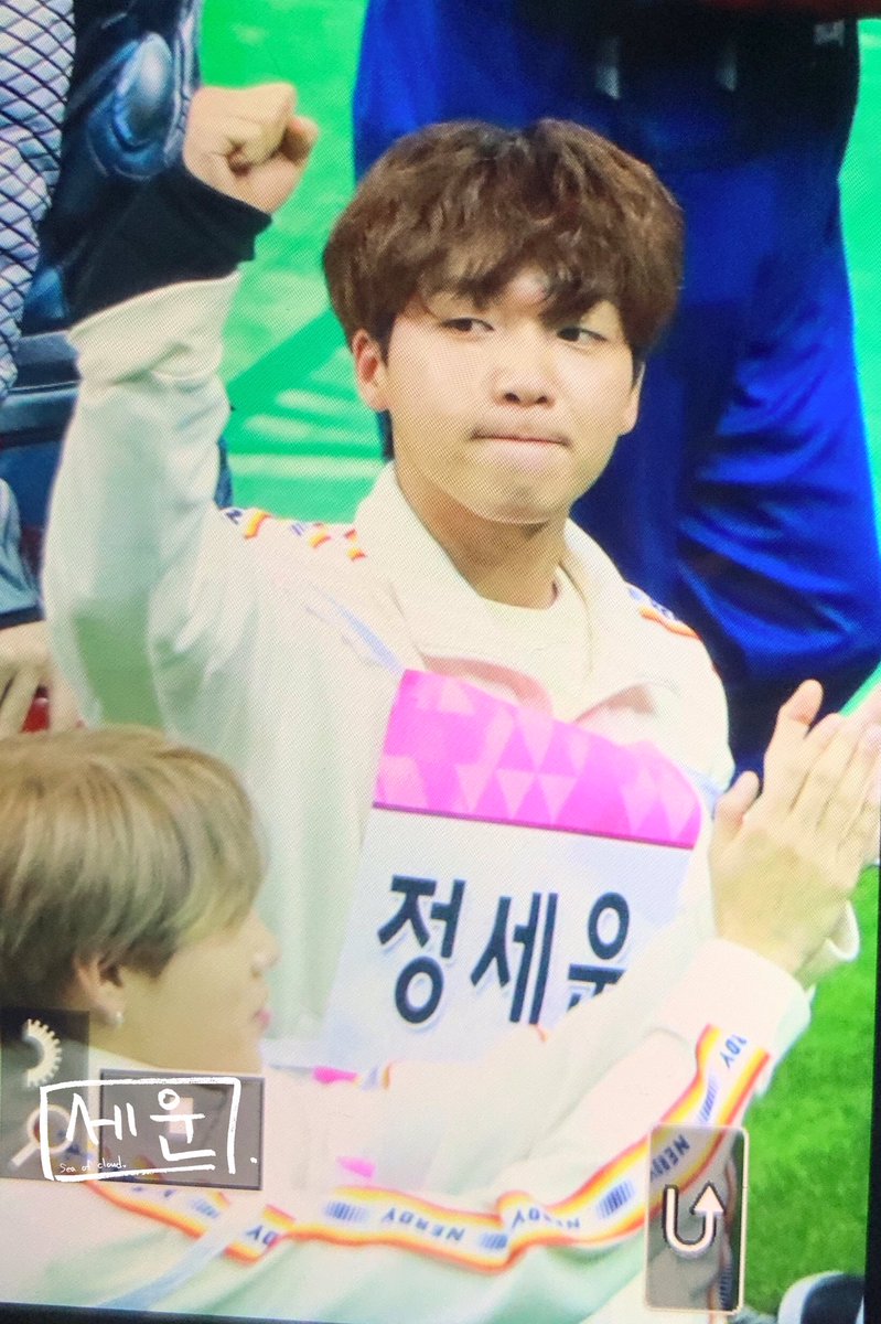 seaofcloud0531's tweet photo. 191216
#정세운 #JEONGSEWOON  
@jeongsewoon_twt @sewoon_jeong https://t.co/6HmDSalgmh