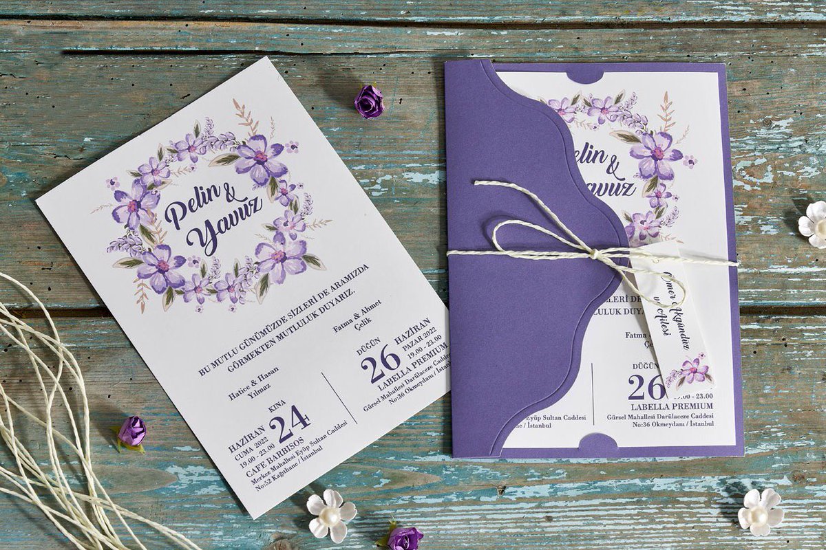 Lila renk yarım zarflı çiçek tasarımlı #moderndavetiye 
ürün kodu 100170296 ✨

edavetiye.com/kristal-daveti…

#nişandavetiyesi #davetiye #davetiyemodelleri #davetiyesozleri #davetiyeörnekleri #davetiyemiz #invitation #wedding #creativecards #newdesign #invitationcarddesign #invitation