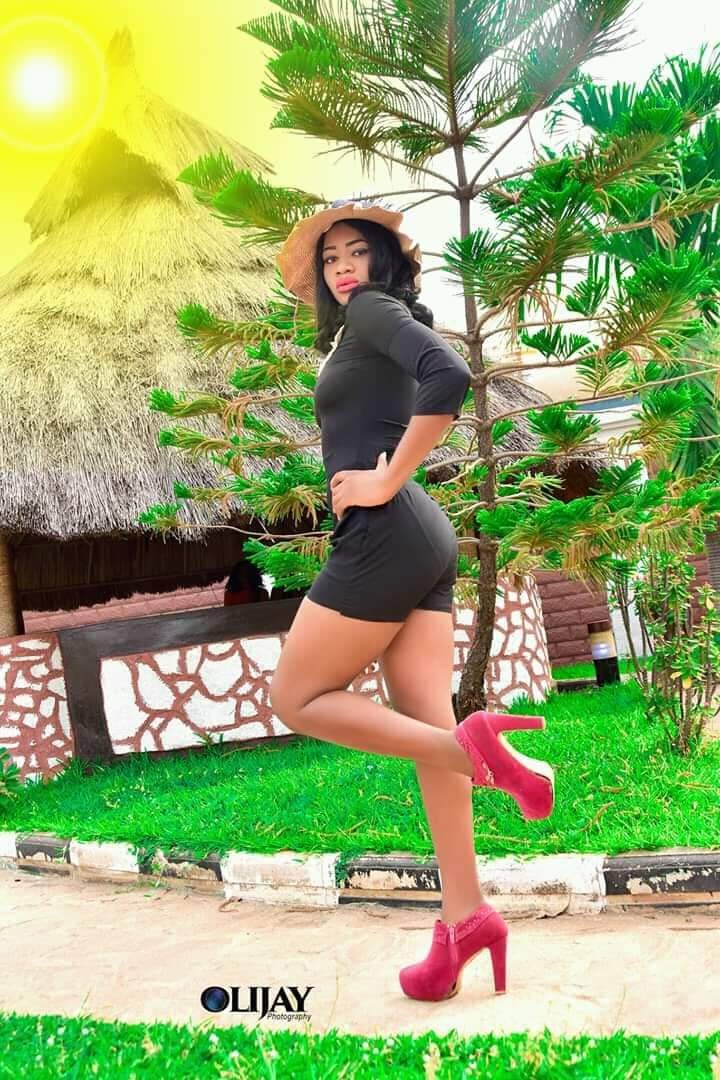 ExplosiveMag's tweet image. Nafisata Kehinde Akanbi
Height: 5"9
Weight:70
Waist: 29
Bust:35
Hips:38
Fashion Model,Glamour
Booking: Explosivemodeling.mag@gmail.com