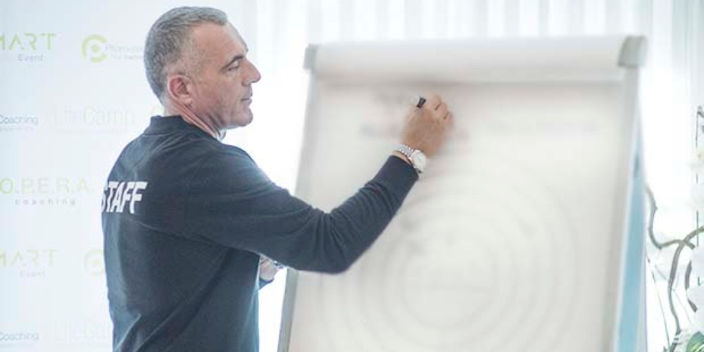 🔴 𝐐𝐮𝐚𝐥𝐞 𝐭𝐢𝐩𝐨 𝐝𝐢 𝐅𝐨𝐫𝐦𝐚𝐳𝐢𝐨𝐧𝐞 𝐝𝐢 𝐂𝐨𝐚𝐜𝐡𝐢𝐧𝐠 𝐞` 𝐢𝐧𝐝𝐢𝐬𝐩𝐞𝐧𝐬𝐚𝐛𝐢𝐥𝐞?

Buona lettura 😀
.
.
🔎 Consulta l'articolo ➡️ bit.ly/formazione-di-…
.
#coaching #formazione #lifecoaching #coach #scopriltuopotenziale #prometeocoaching #angelobonacci