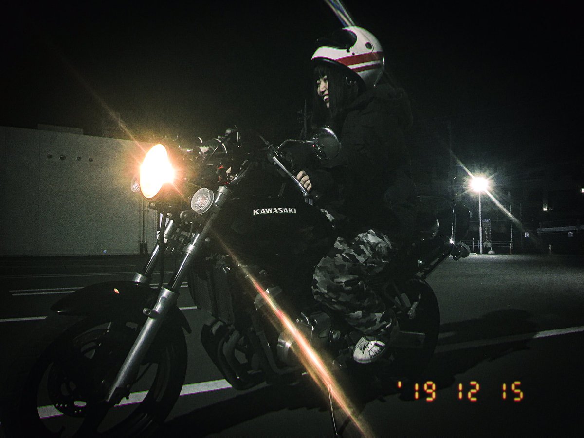 Ryo_balius's tweet photo. 念願の彼女と愛車の写真 https://t.co/7x9wteXv2s