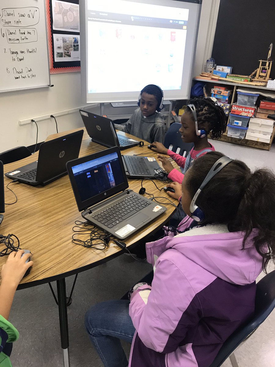 LenardITC's tweet image. #FisherFlamingos 1st graders are showing off! #code what?! #CodeRPS #WeAreRPS #HourOfCode @RPS_Schools @RVAITRTs @gotynker