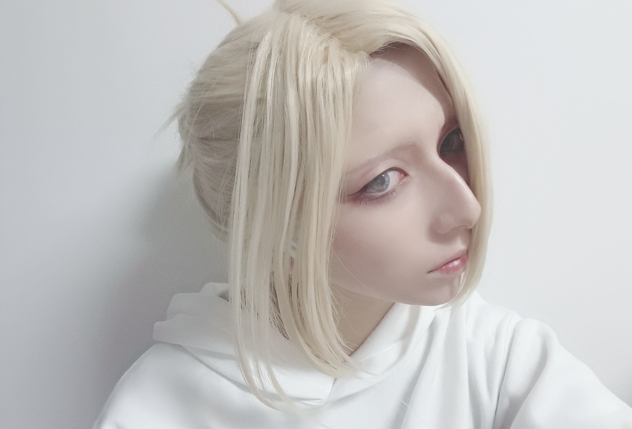 تويتر タピ丘 على تويتر 宅コス 衣装なし 進撃の巨人 アニ レオンハート ほんとやる予定ないけどやってみたくてウィッグだけ用意したらしっくりきすぎて笑ってる アニちゃんやるためにこの鼻で生まれてきた気がしてきた T Co 24wbzwos1z