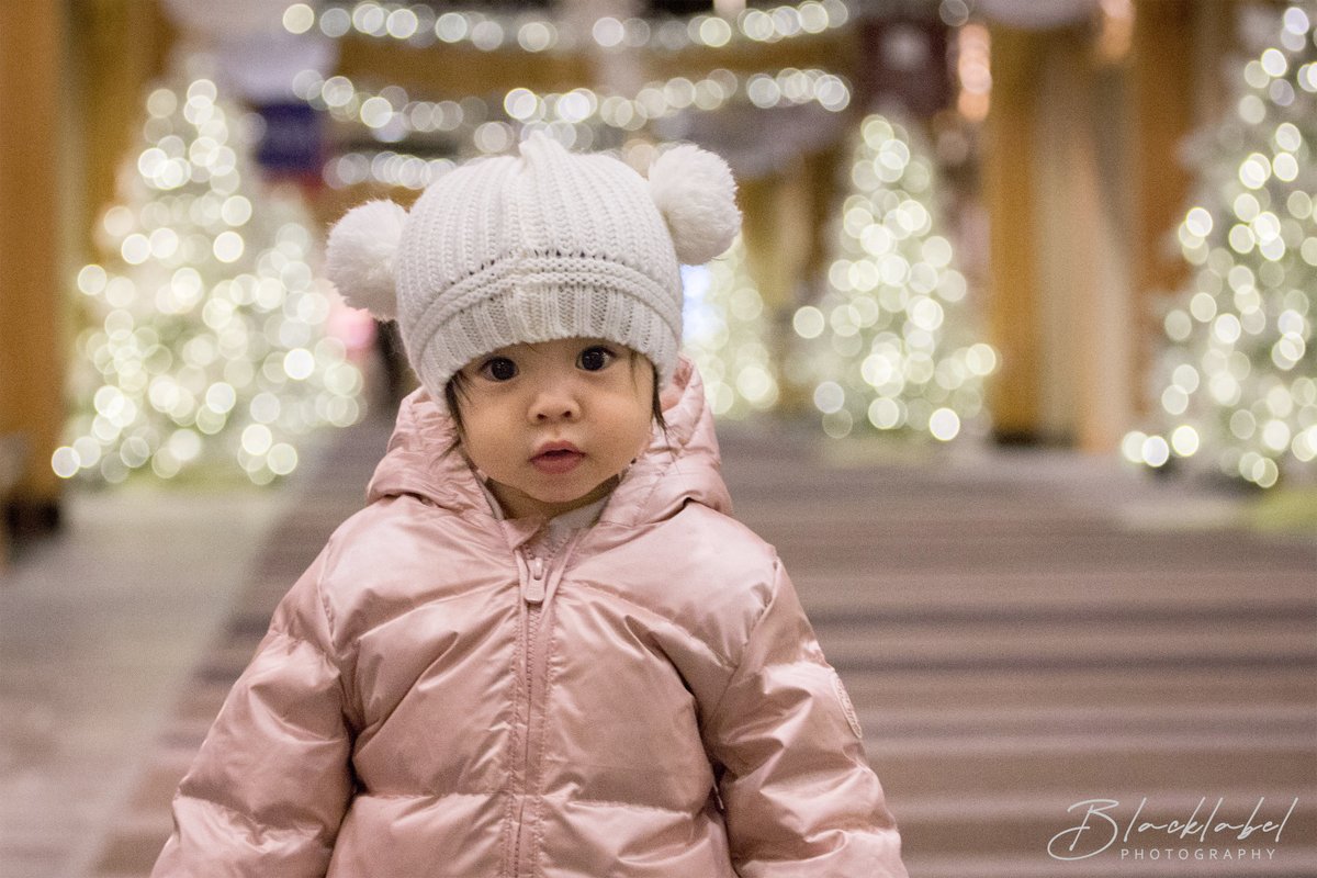 blphotographyca's tweet photo. Her first time in Whistler ❄️ @WhistlerBlckcmb https://t.co/roOCZl2lzw