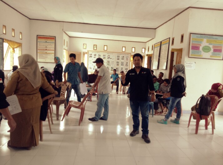 #DesaPerbatasanUntukNKRI 
Narasi harus dibarengi aktualisasi krn dari desa : Kami Ada,  dari desa : kami berkarya.  
<a href="/halimiskandarnu/">ABDUL HALIM ISKANDAR</a> <a href="/imansyukri/">Iman Sukri</a> <a href="/taufikmadjid71/">IG : taufik.madjid</a> <a href="/tppkemendes/">TPP KEMENDES</a> <a href="/Nurhamz25186363/">Nurhamzah</a> <a href="/MryMandary/">AMRI RAZAK</a>