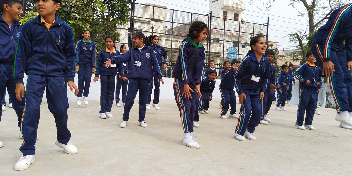 StHisar's tweet image. Free hand #cbsefitschool #fitindia #fitmovement