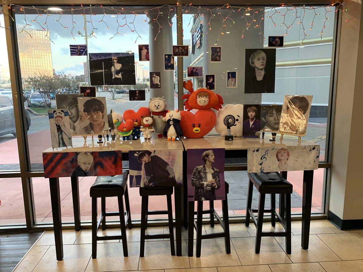 sugahowusofly's tweet photo. 😍😍😍 #HTKT #HTownKTown #BTSWins10s #ItsYouCafe @HTownKTown1 https://t.co/BPGSCjRcXw