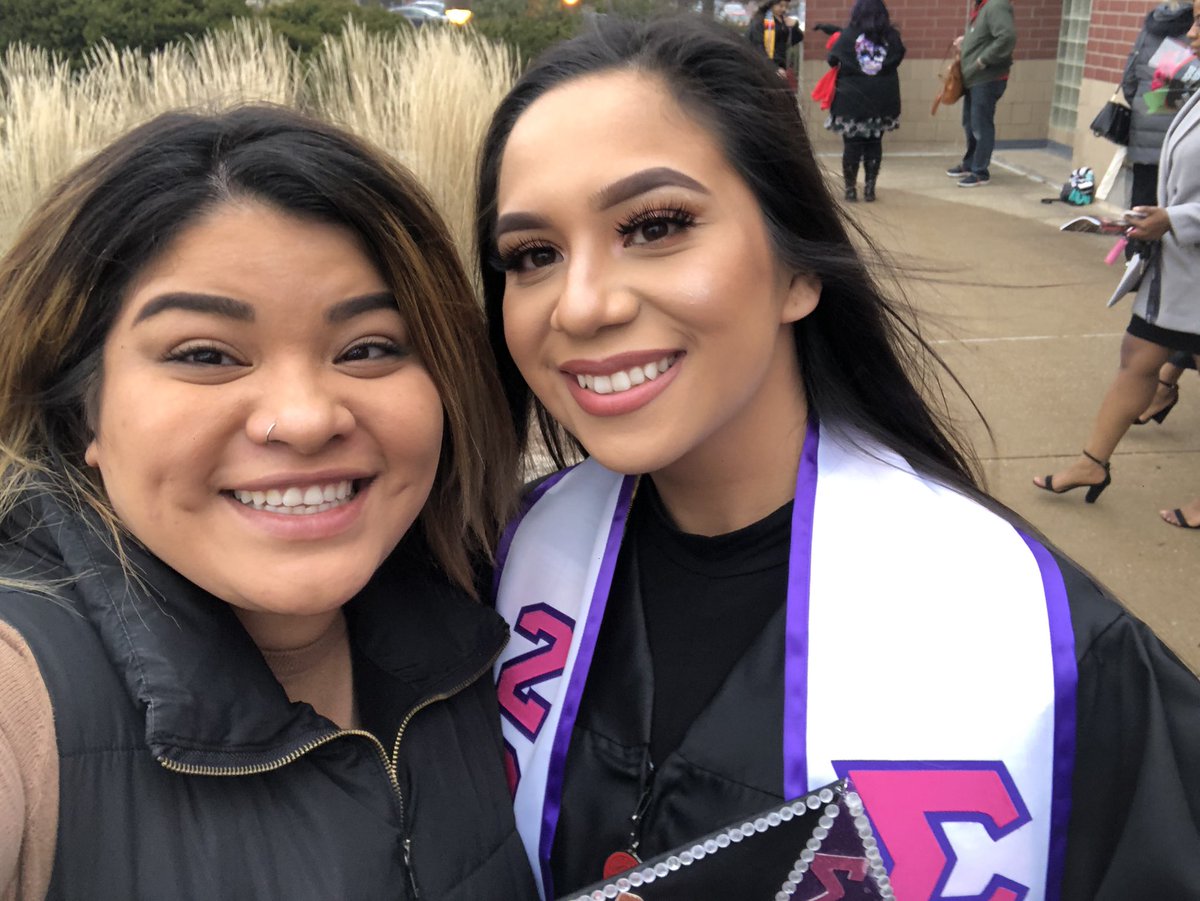 franklysully's tweet photo. My baby graduated ππβ¨I am so proud of youπβπ½π #latinasgraduate #Gammas https://t.co/reWYk0AUhy