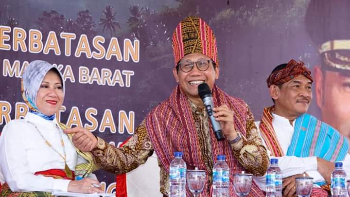 HerryLesmana79's tweet photo. Kunjungan Kerja Menteri Desa PDTT ke Kabupaten Malaka, NTT dlm rangka peresmian infrastruktur utk menunjang perekonomian masya. 
#DesaPerbatasanUntukNKRI

@halimiskandarnu
@anwsanusi
@imansyukri
@taufikmadjid71
@tppkemendes https://t.co/zMEJFpYcB8