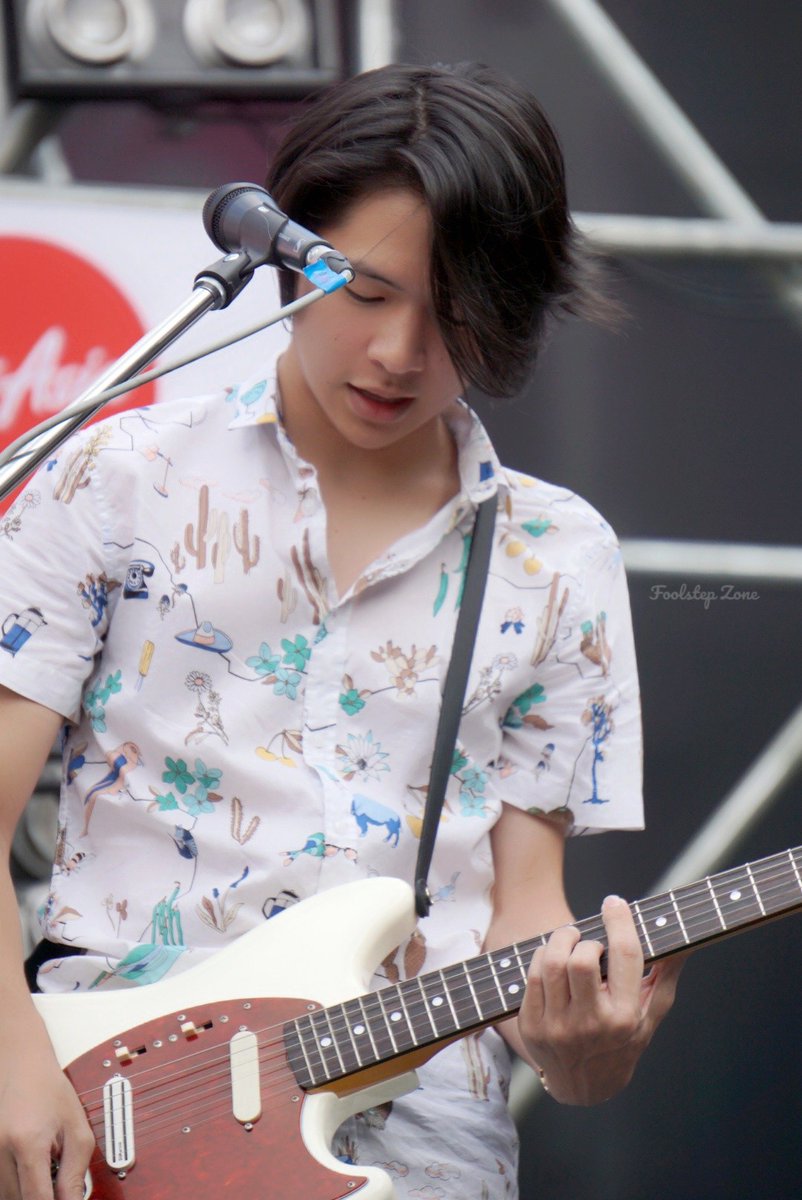 FoolstepZ's tweet photo. พ่อกีต้าร์หน้าหยก 🎸 @BSittawee

#FoolStep 
#BSittawee
#_frtstw_ 
#front_foolstep
#Tipsyboy
#fools https://t.co/ROyMpWA4K3