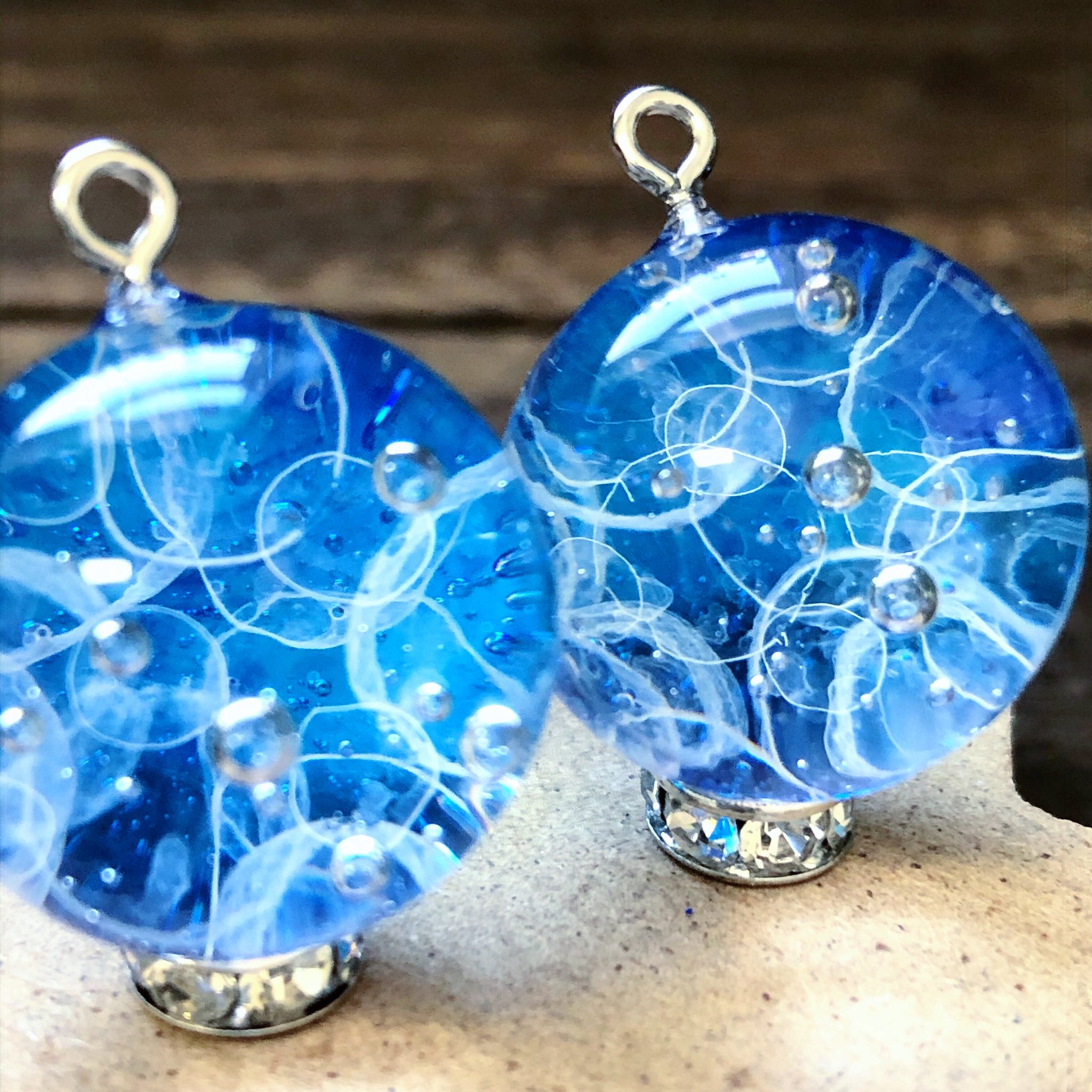 地球屋 人気作品 アクアリウム レジン 星の雫 レジンアクセサリー ハンドメイド ハンドメイド好きさんと繋がりたい レジン好きの人と繋がりたい ハンドメイド部 パジコ Padico 幻想アクセサリー T Co I7ne7mn0bv Twitter