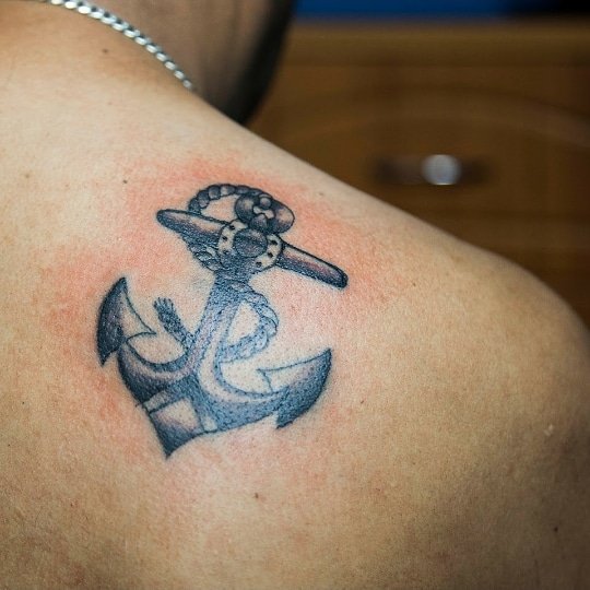 Princ3Tattoo's tweet photo. Book your tattoos on WhatsApp no +255678215958 or (call/txt) +255688210029 #mwanza #tattoos #Affordable #price #BodyArt #blackandgrey #artlife #mwanzatattooshop #mobiletattoos https://t.co/cF84HqVz0X