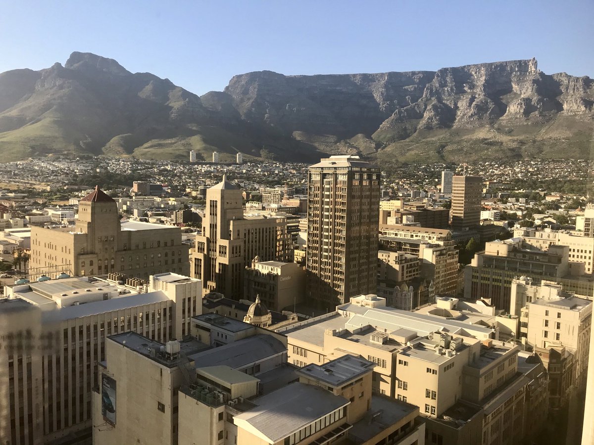 Good morning #CapeTown #TableMountainView from my hotel room #SADiaries ❤️