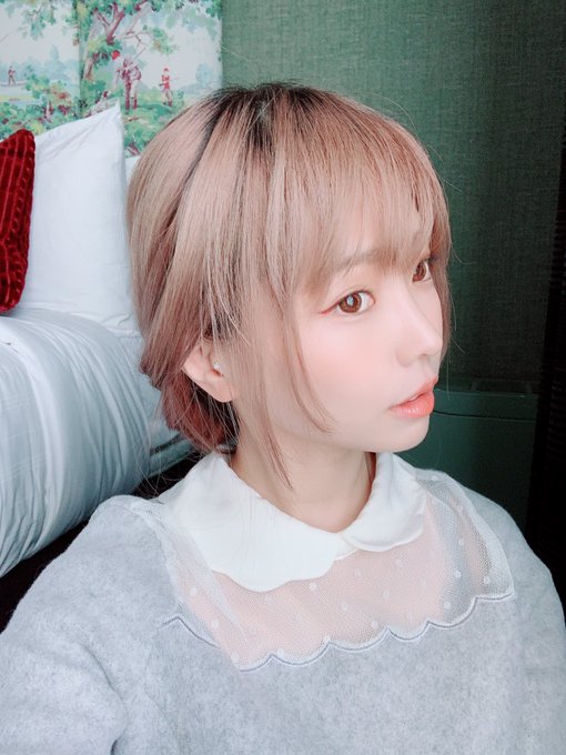 Twitterのコスプレ画像2