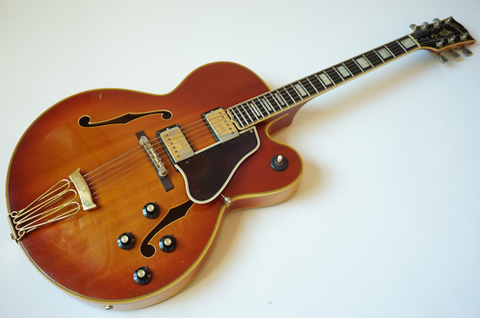 stringphonic's tweet photo. Gibson Byrdland 1973年製入荷！！ https://t.co/ufuC1GMn0l