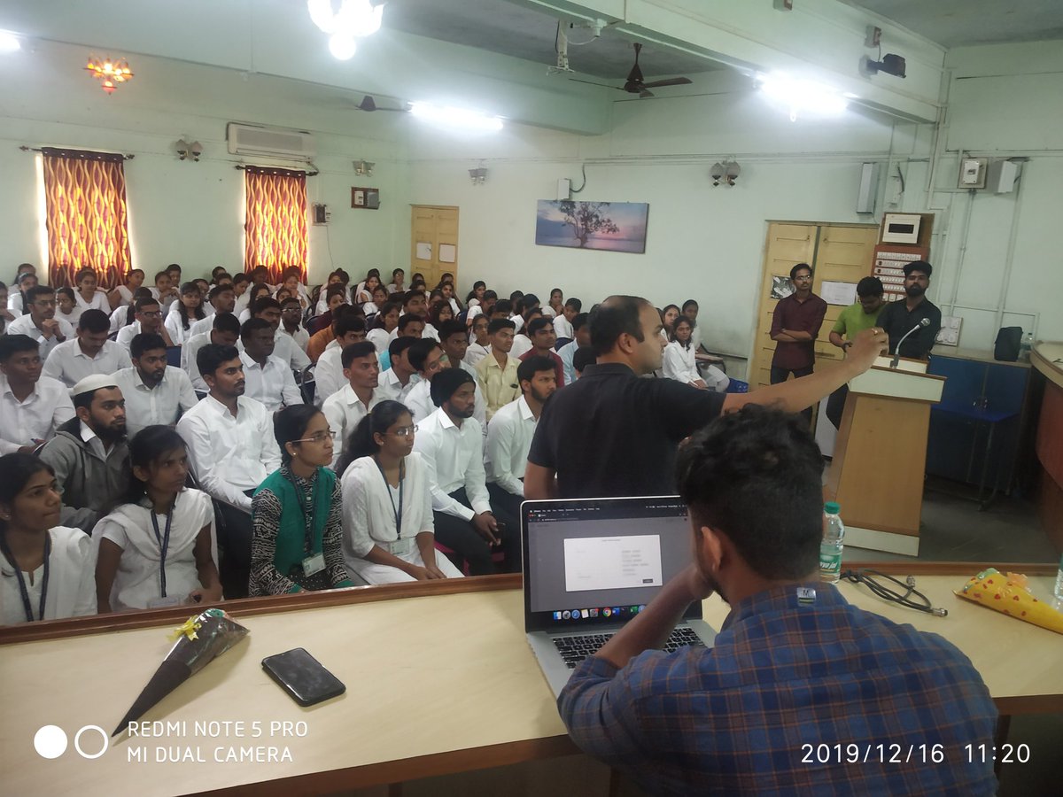 Manali_1812's tweet photo. Projecting #inteliment &amp; future #opportunities ! 

#intelimentcampus https://t.co/d2VCZ4yFdx