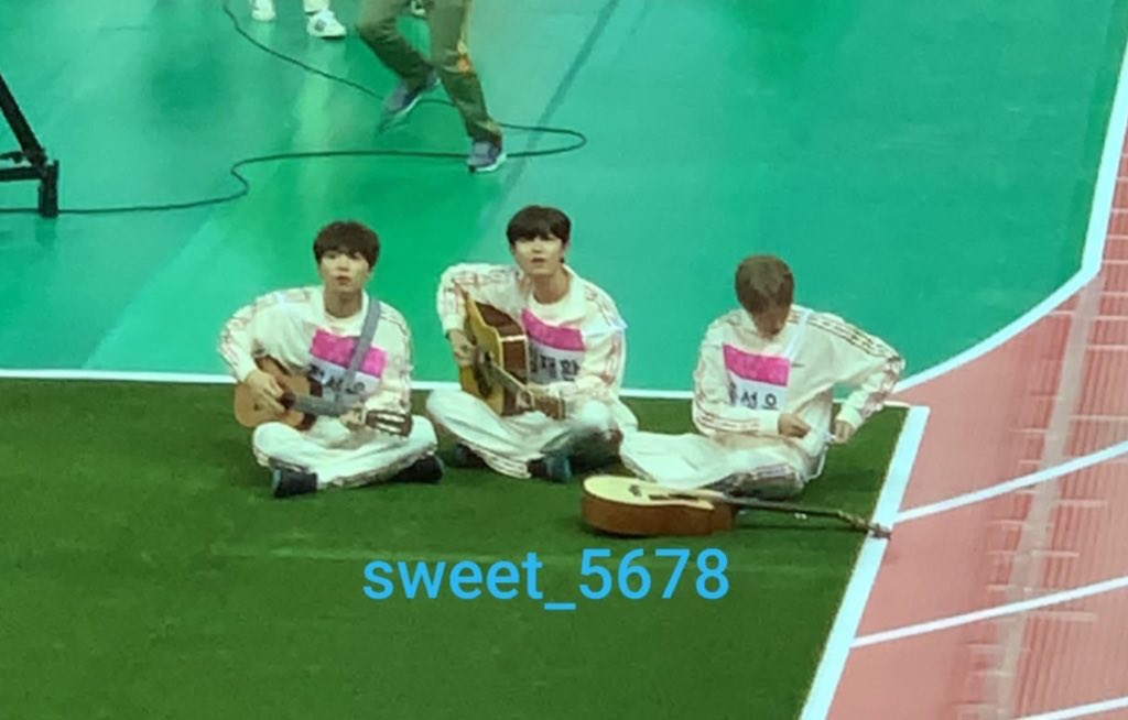 “เฮ้ย สาวมาๆ”
“มึง พร้อมนะ”
“ไอสัด ปิ๊กกูหาย”