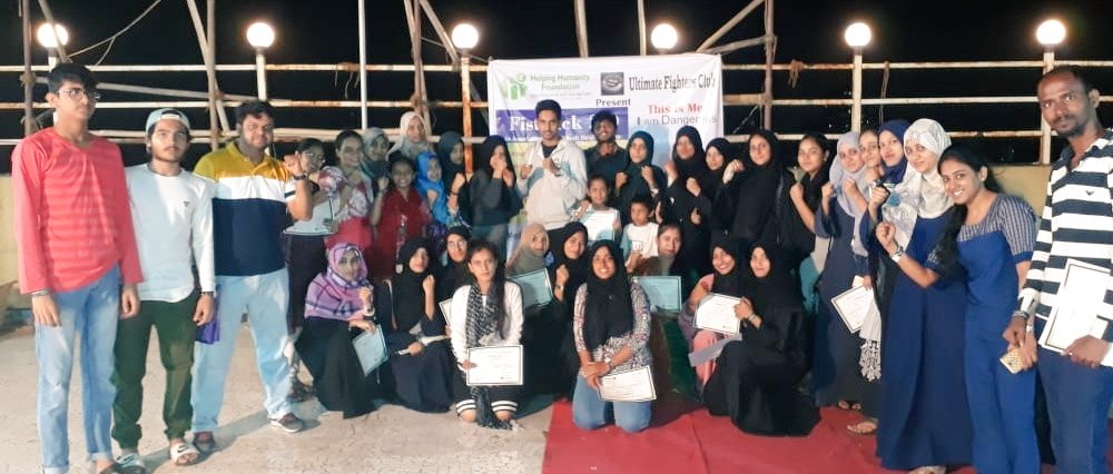 ShezyOfficialH2's tweet photo. FistKick 2.O was one of the finest & successfull event done yesterday from Helping Humanity Foundation & UFC
More then 80 Girls & Womens trained how to attack if they face any incident.
Now girls know how to use pins, hands & kicks.
#FistKick 2.O
@Ms_Aflatoon
@MardaaniTheFilm https://t.co/OZWKHH6iu6