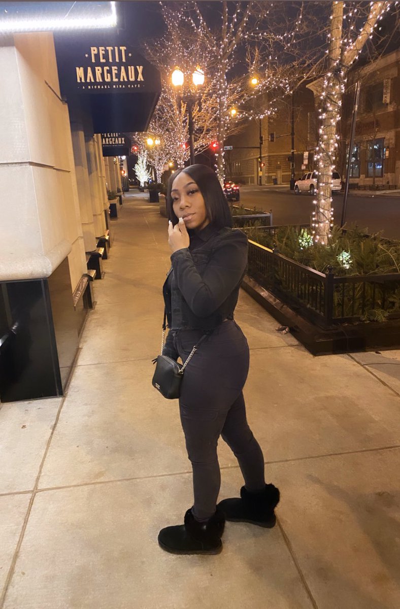 LilE365_'s tweet photo. Been A Bad Bitch......COCKIANA 🤧🖤 https://t.co/L02RuadQzS