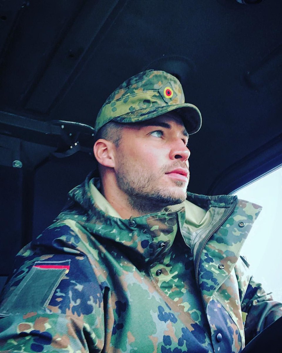 George56877376's tweet photo. This is Jan, from Wรผrzburg โค๏ธ A gorgeous man!๐ Let me know if you want to see more of him. #army #military #beautifulmen #hotguy #armyguys #inlove #straightmen https://t.co/dx4Fpj8mey