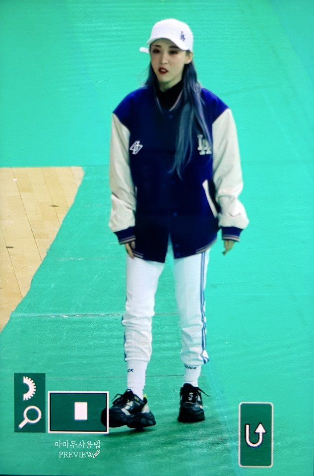 191216 아육대
(저는 그만 정신을 잃고 말았습니다)

#마마무 #문별