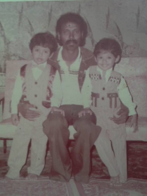 jeevankrish's tweet image. Was taken 36 yrs ago went I was 4 yrs old and my bro was 2 yrs old.... ☺️☺️☺️
